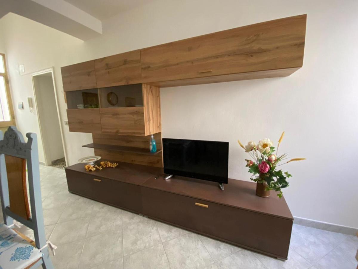 A Casa Di Mamma Apartment Алгеро Екстериор снимка